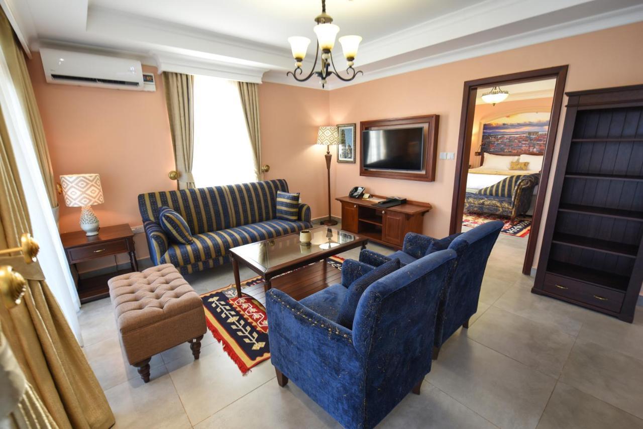 Casa Solada Hotel Kampala Luaran gambar