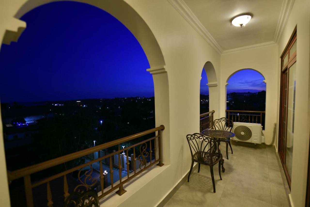 Casa Solada Hotel Kampala Luaran gambar