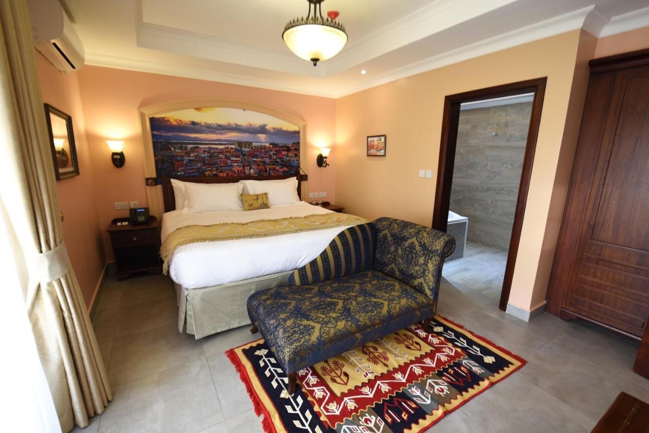 Casa Solada Hotel Kampala Luaran gambar