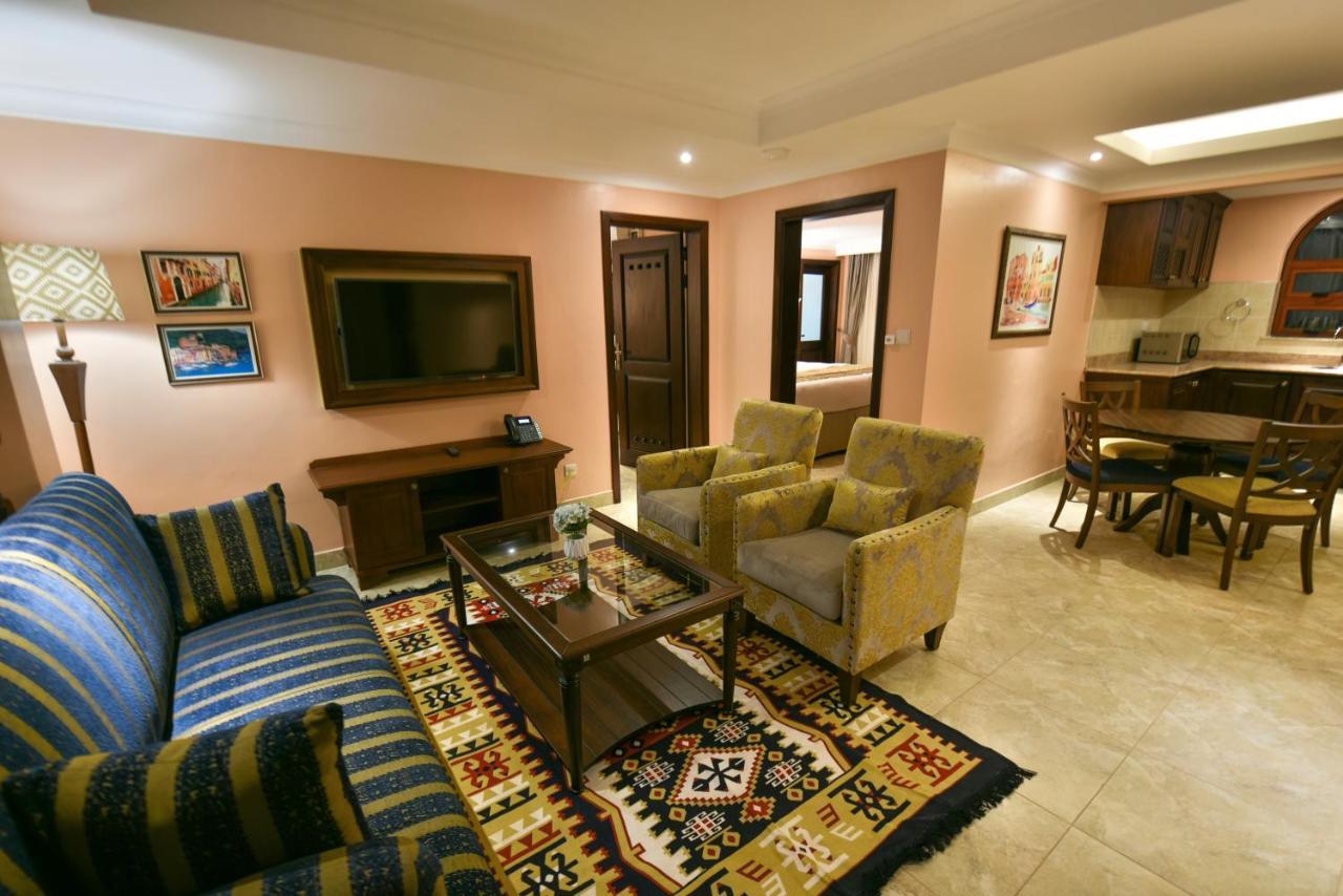 Casa Solada Hotel Kampala Luaran gambar