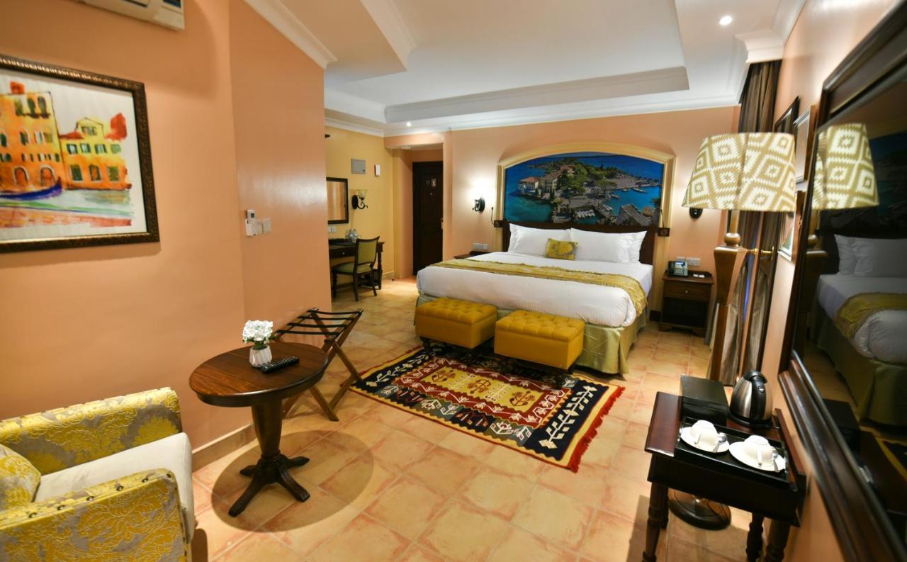 Casa Solada Hotel Kampala Luaran gambar