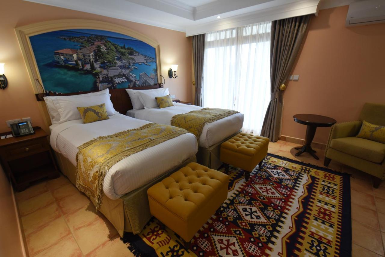 Casa Solada Hotel Kampala Luaran gambar